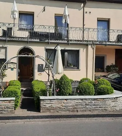 Maison d'hôtes Gaestehaus Foehr Wintrich
