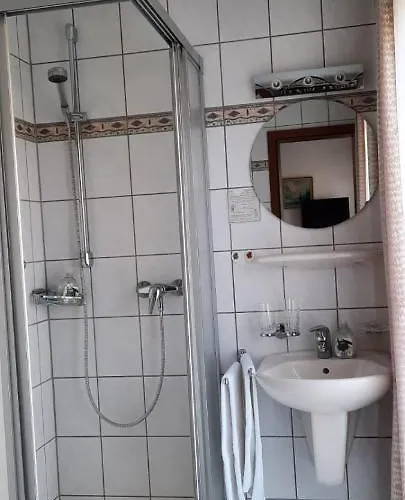 Vendégház Gaestehaus Foehr Wintrich